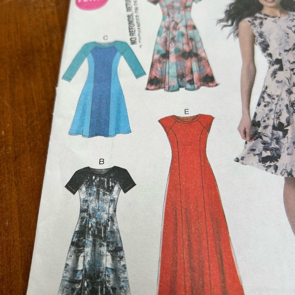 McCalls M7349- raglan sleeve flare dresses- 6 to 14 uncut - Picture 5 of 9